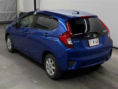 Honda FIT  с аукциона в Японии