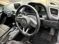 Mazda AXELA лот № 10196 оценка 3.5  с аукциона в Японии 2