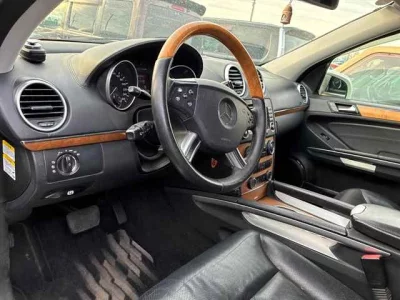 Mercedes-Benz GL CLASS