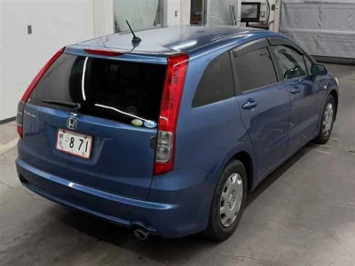 Honda STREAM  с аукциона в Японии