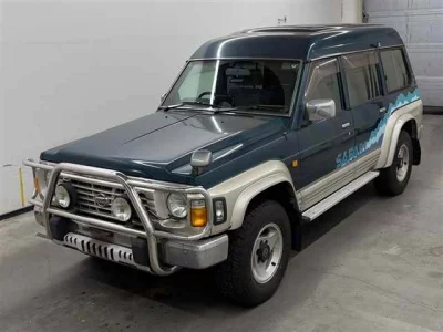 Nissan SAFARI