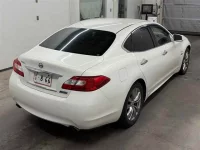 Nissan FUGA лот № 20180 оценка 3.5  с аукциона в Японии 4