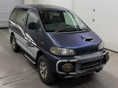Mitsubishi DELICA