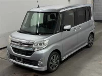 Daihatsu TANTO лот № 305 оценка 3.5  с аукциона в Японии 3