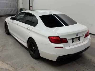 BMW 5-Series  с аукциона в Японии