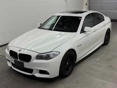BMW 5-Series  с аукциона в Японии