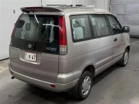 Toyota NOAH лот № 10209 оценка R  с аукциона в Японии 4