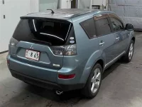Mitsubishi OUTLANDER лот № 85157 оценка 3.5  с аукциона в Японии 4