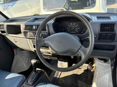 Mitsubishi MINICAB VAN  с аукциона в Японии