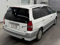 Mitsubishi CHARIOT GRANDIS лот № 85173 оценка 3.5  с аукциона в Японии 4