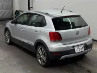 Volkswagen CROSS POLO лот № 90192 оценка 4  с аукциона в Японии 1