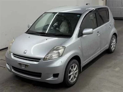 Toyota PASSO  с аукциона в Японии