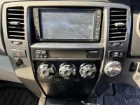 Toyota HILUX SURF лот № 85186 оценка 3  с аукциона в Японии 5