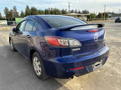 Mazda AXELA  с аукциона в Японии