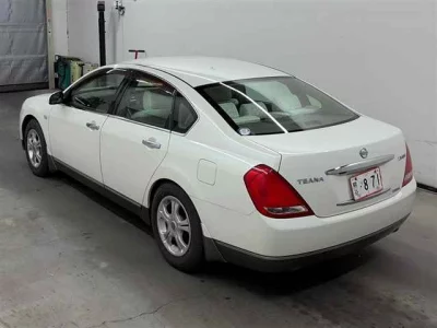 Nissan TEANA