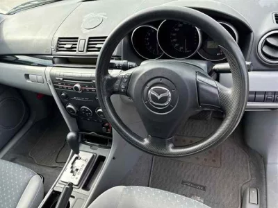 Mazda AXELA  с аукциона в Японии