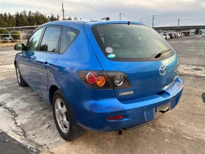 Mazda AXELA  с аукциона в Японии