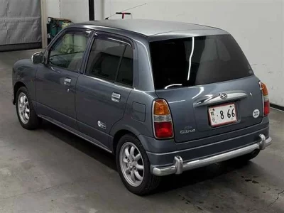 Daihatsu MIRA