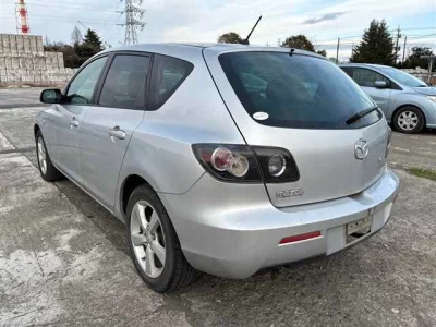 Mazda AXELA  с аукциона в Японии