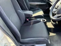 Honda STREAM лот № 90333 оценка 4  с аукциона в Японии 6