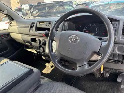 Toyota REGIUS ACE VAN