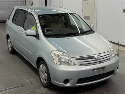 Toyota RAUM