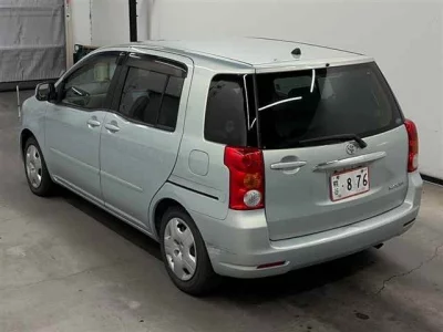 Toyota RAUM