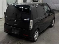 Mitsubishi EK WAGON лот № 90299 оценка 3.5  с аукциона в Японии 4