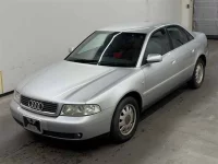 Audi A4 лот № 90310 оценка 3  с аукциона в Японии 3