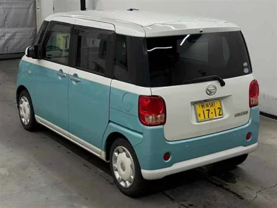 Daihatsu MOVE CANBUS  с аукциона в Японии