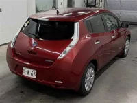 Nissan LEAF лот № 90297 оценка 4  с аукциона в Японии 4