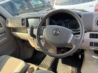 Nissan CLIPPER RIO  с аукциона в Японии