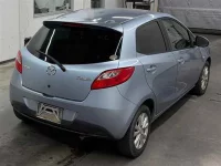 Mazda DEMIO лот № 90267 оценка 3.5  с аукциона в Японии 4