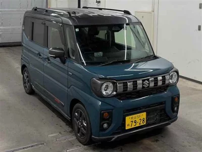 Suzuki SPACIA GEAR  с аукциона в Японии