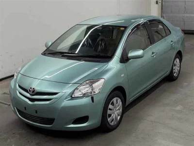 Toyota BELTA  с аукциона в Японии