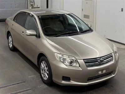 Toyota COROLLA AXIO  с аукциона в Японии