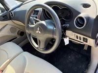 Mitsubishi COLT PLUS лот № 90379 оценка 3.5  с аукциона в Японии 2