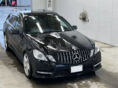 Mercedes-Benz E CLASS WAGON