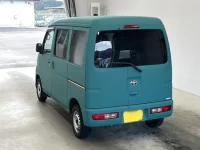 Toyota PIXIS VAN лот № 1065 оценка R  с аукциона в Японии 4