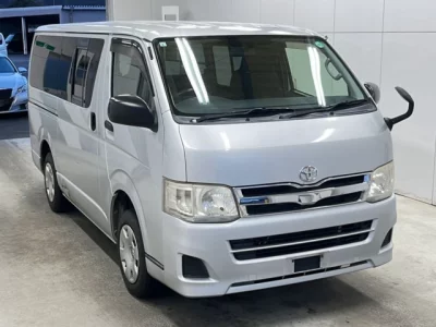 Toyota REGIUS ACE VAN