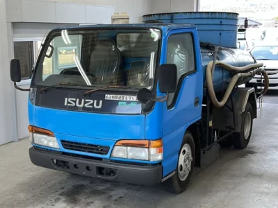 Isuzu ELF