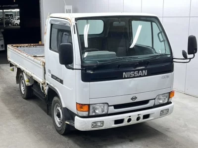 Nissan ATLAS  с аукциона в Японии