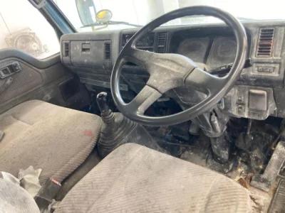 Mazda TITAN  с аукциона в Японии