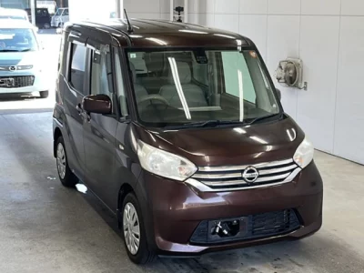 Nissan Dayz Roox