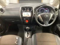 Nissan NOTE лот № 3093 оценка R  с аукциона в Японии 2