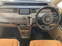 Honda STEP WAGON лот № 3006 оценка 3.5  с аукциона в Японии 2