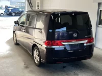 Honda STEP WAGON лот № 3006 оценка 3.5  с аукциона в Японии 4