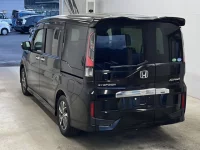 Honda STEP WAGON лот № 3089 оценка 4  с аукциона в Японии 4