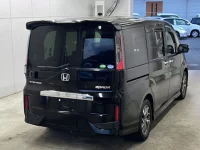 Honda STEP WAGON лот № 3089 оценка 4  с аукциона в Японии 1