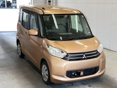 Mitsubishi EK SPACE